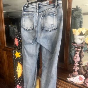 Classic Women's Light Blue Washed Jeans
